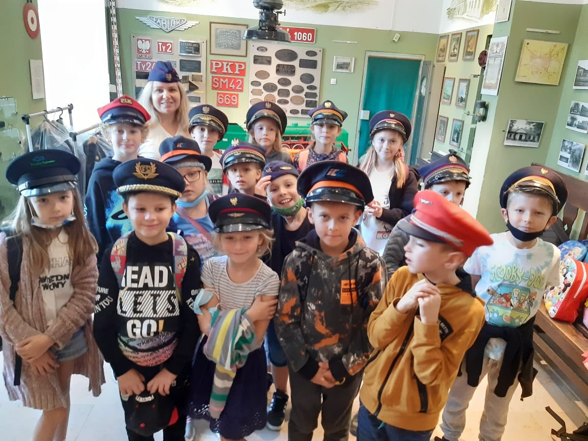 241957921 3042338286006925 6625966492664249687 n